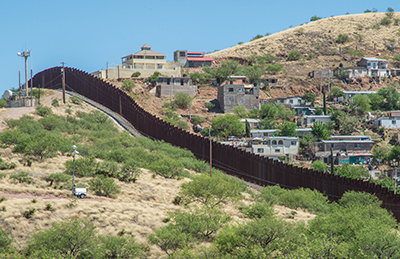southern border w/fence